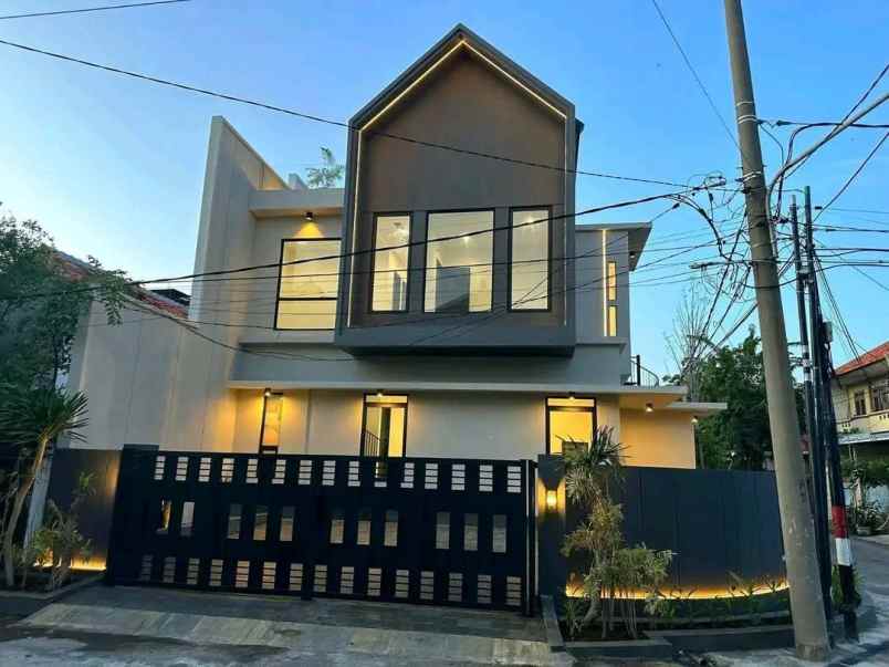 dijual rumah perumahan babatan pantai
