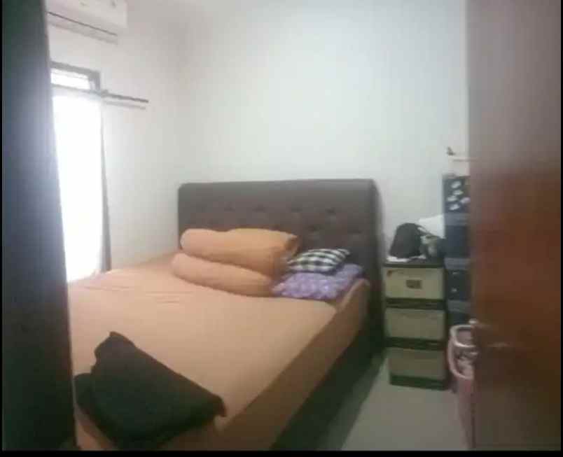 dijual rumah perumahan cluster astom