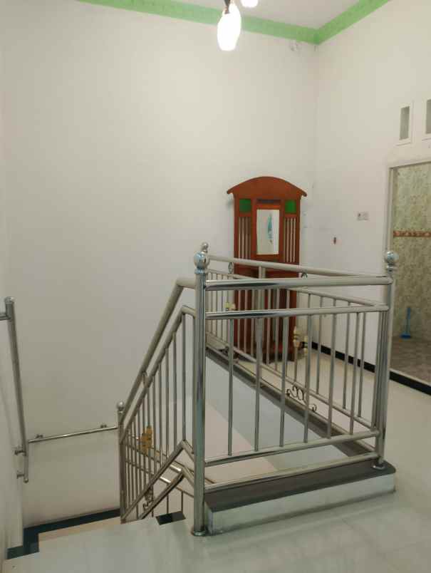dijual rumah perumahan cluster blimbing