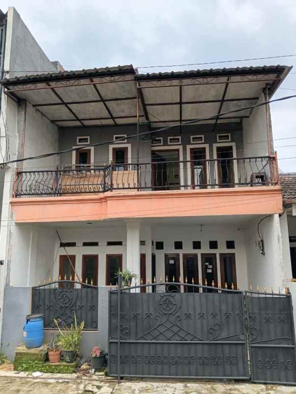 dijual rumah perumahan graha pandak permai