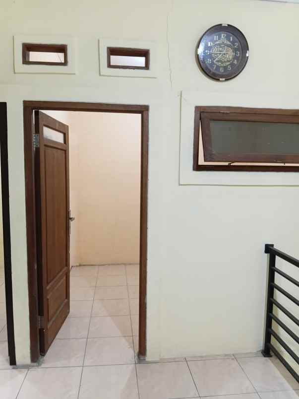dijual rumah perumahan graha pandak permai