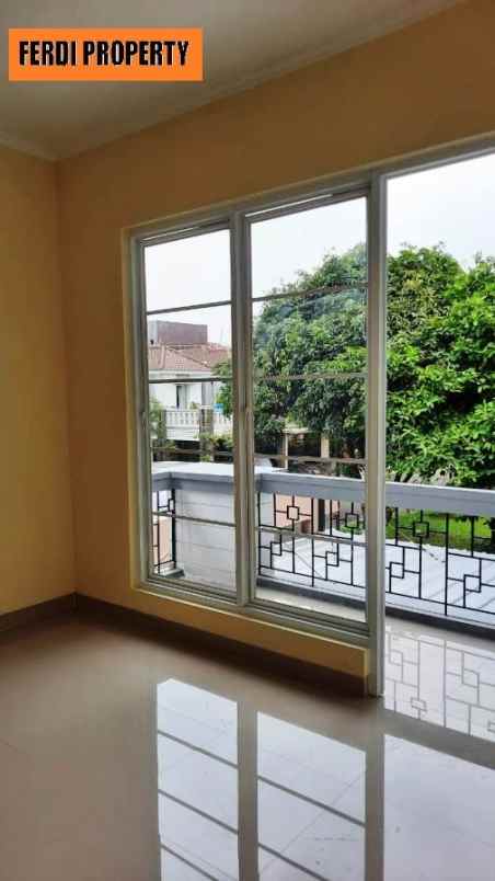 dijual rumah perumahan legenda wisata