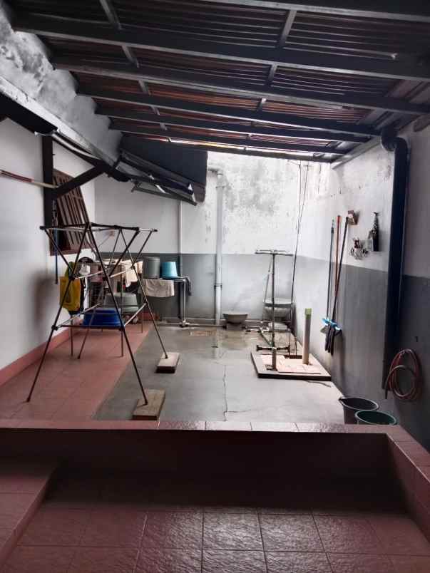 dijual rumah perumahan taman galaxy