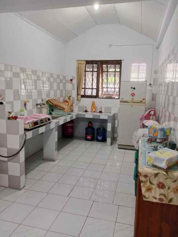 dijual rumah perumahan taman galaxy