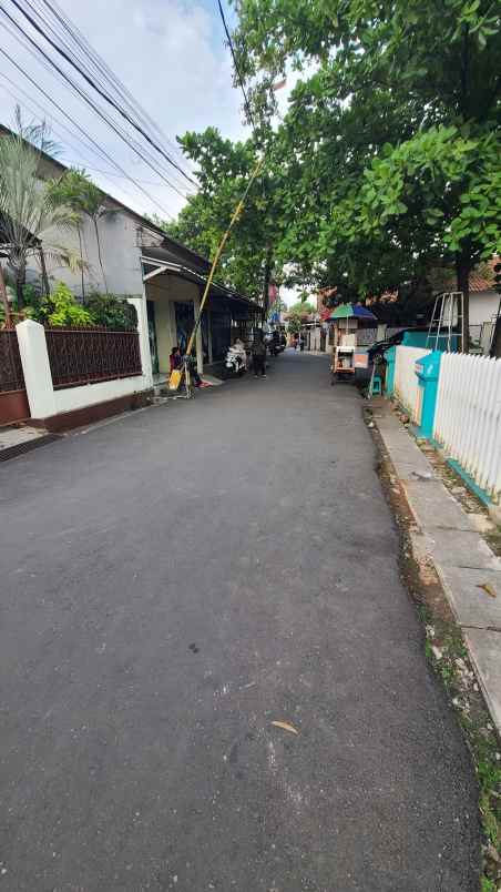 dijual rumah pisangan ciputat timur