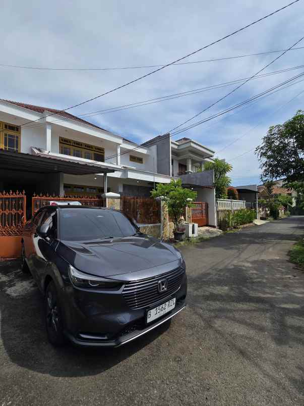 dijual rumah pondok bambu