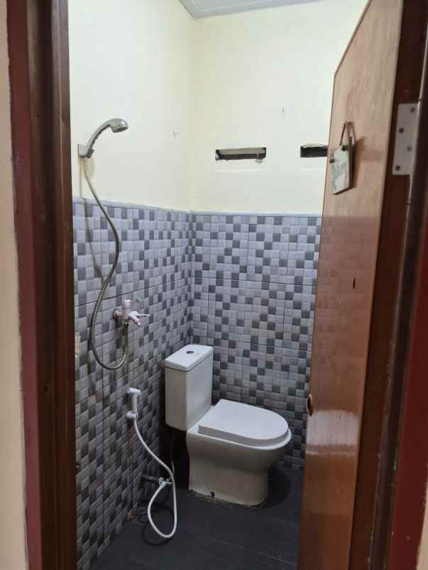 dijual rumah pondok cabe ilir pamulang