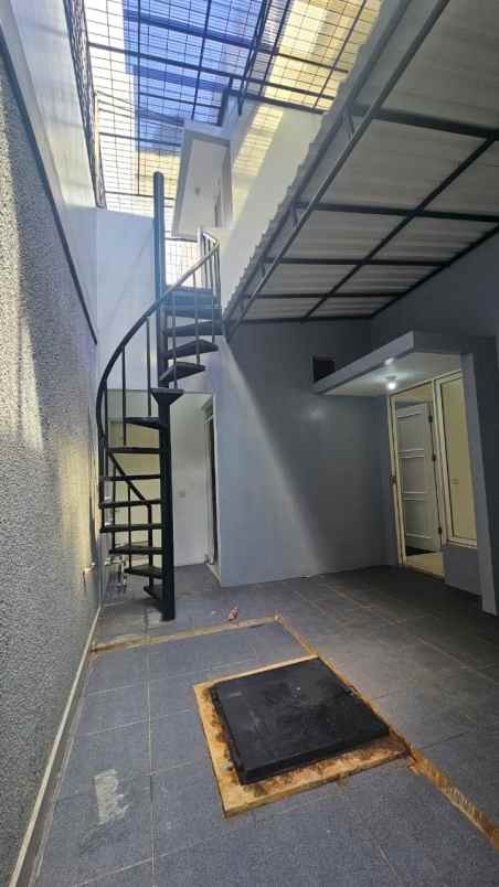 dijual rumah pondok hijau golf gading