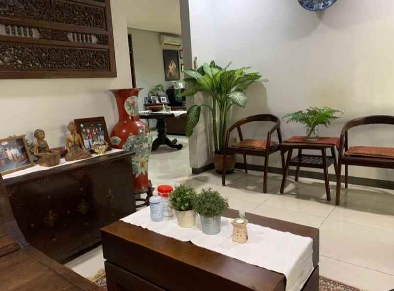 dijual rumah pondok indah