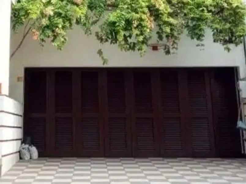 dijual rumah pondok kelapa