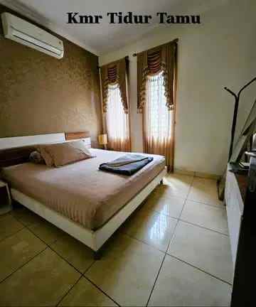 dijual rumah pondok kelapa