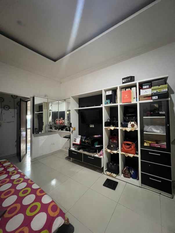 dijual rumah pondok kelapa jaktim