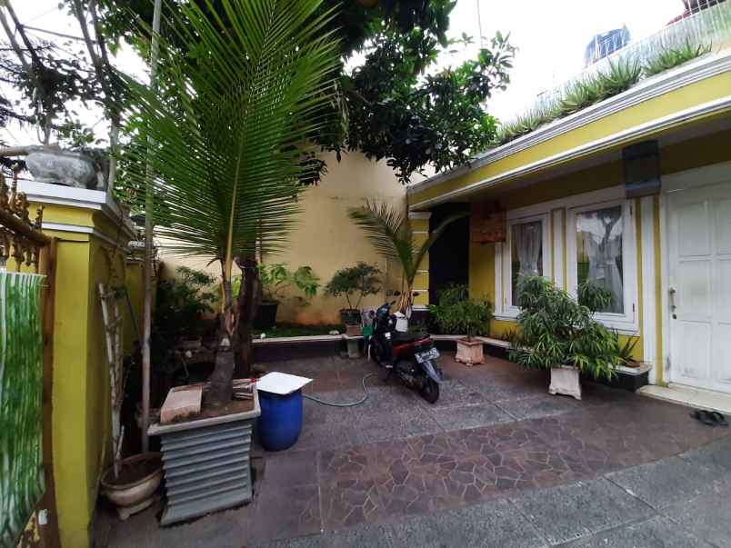 dijual rumah pondok kopi