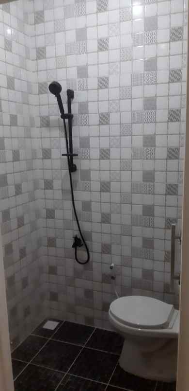 dijual rumah pondok ungu permai