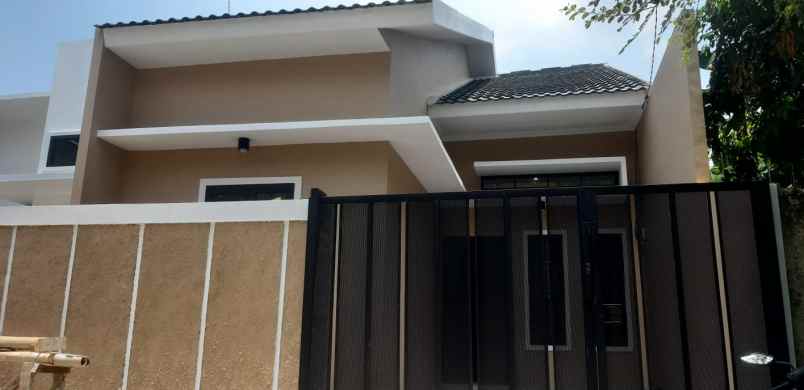 dijual rumah pondok ungu permai