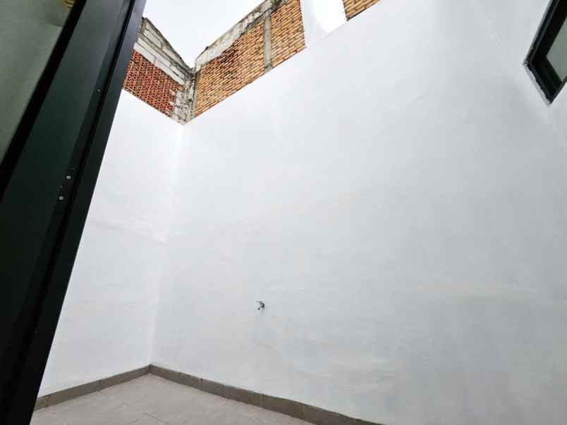 dijual rumah pondok ungu permai kota bekasi