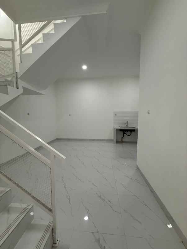 dijual rumah prima harapan regency