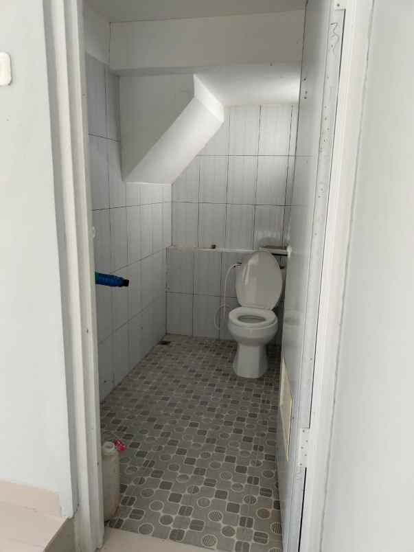 dijual rumah puri melia garden