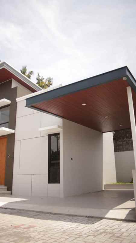 dijual rumah purwomartani