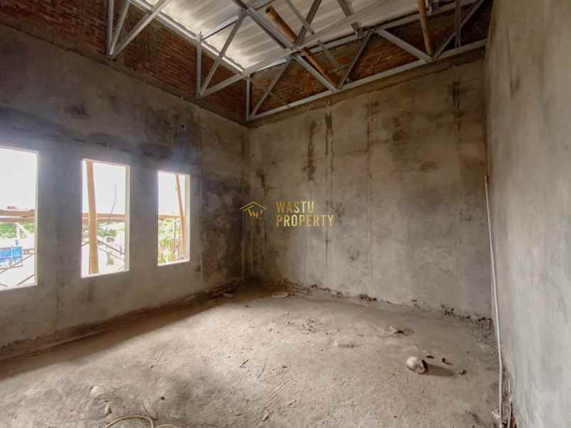 dijual rumah purwomartani