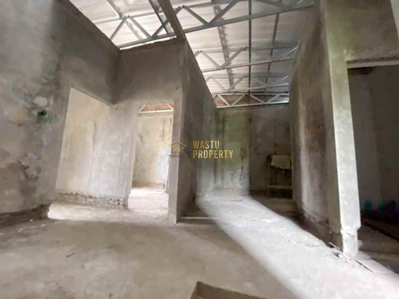 dijual rumah purwomartani