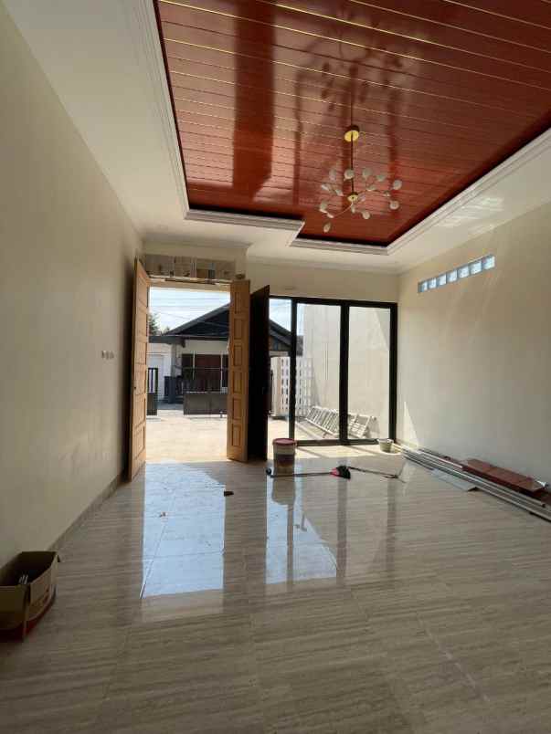 dijual rumah purwomartani kalasan