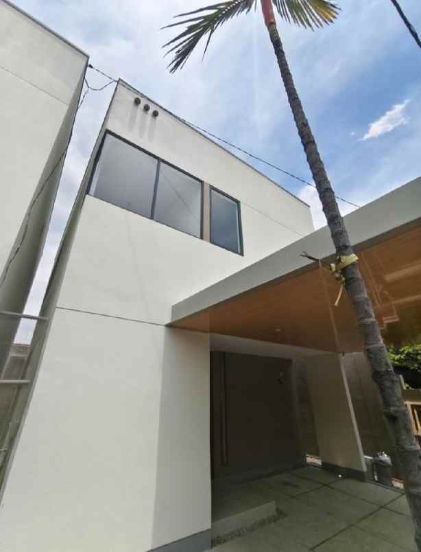 dijual rumah riung margahayu raya metro