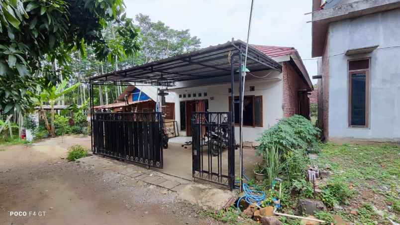 dijual rumah rumah ready di bringin ngaliyan semarang