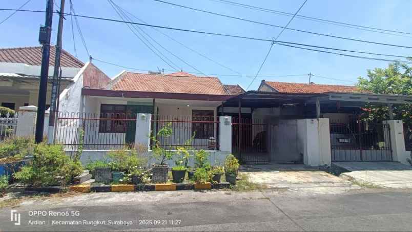 dijual rumah rungkut asri tengah