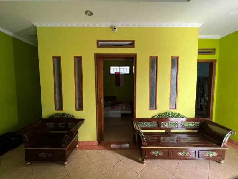 dijual rumah sarijadi bandung