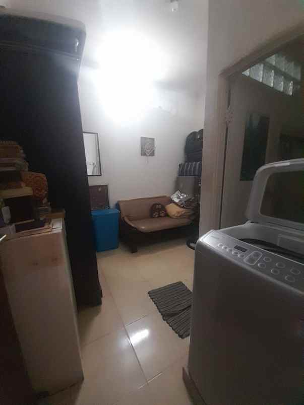 dijual rumah secondary di bintara bekasi barat