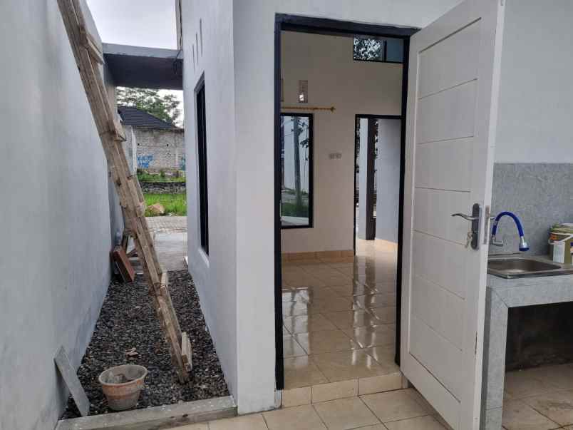 dijual rumah sedayu bantul