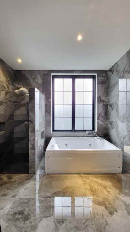 dijual rumah sektor 9 bintaro