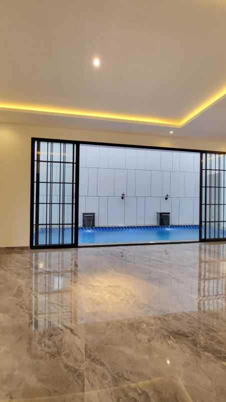 dijual rumah sektor 9 bintaro