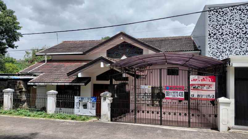 dijual rumah setiabudhi bandung
