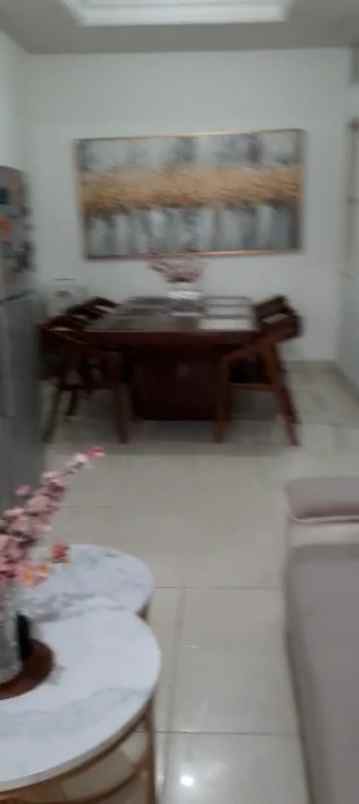 dijual rumah siap huni di daerah kelapa gading