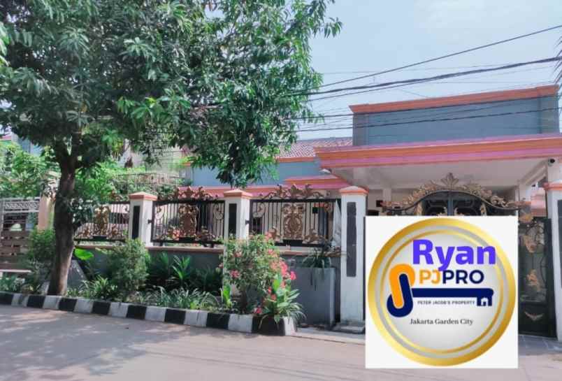 dijual rumah siap huni di dearah kelapa gading