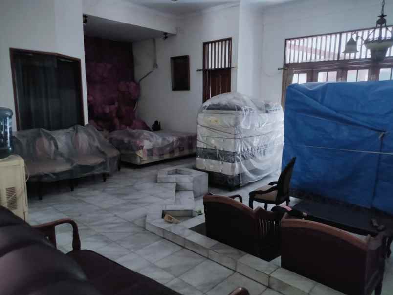dijual rumah siap huni di dearah kelapa gading