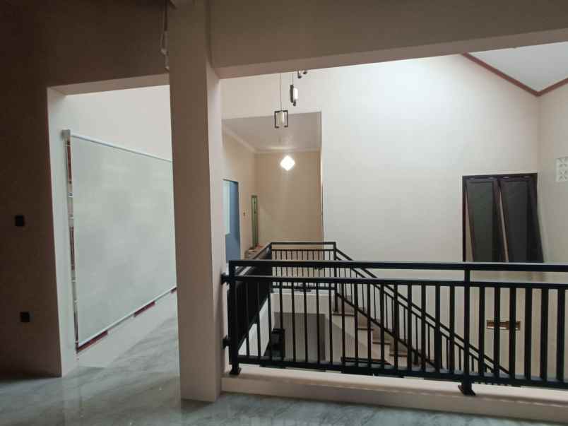 dijual rumah siap huni lokasi sawojajar 2
