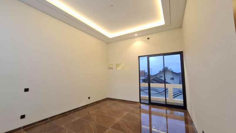 dijual rumah sinduharjo