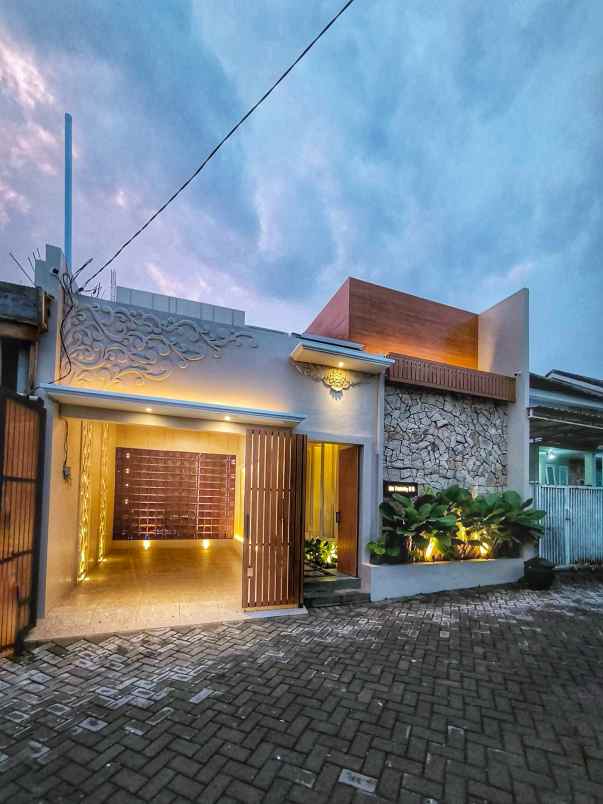 dijual rumah smart home sukun malang