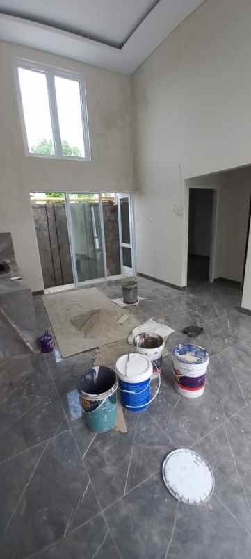 dijual rumah sukoharjo