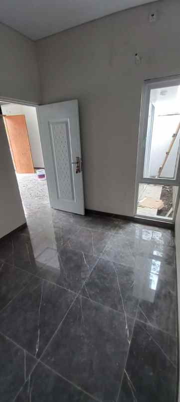 dijual rumah sukoharjo