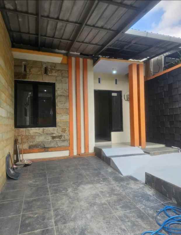 dijual rumah sumbersari