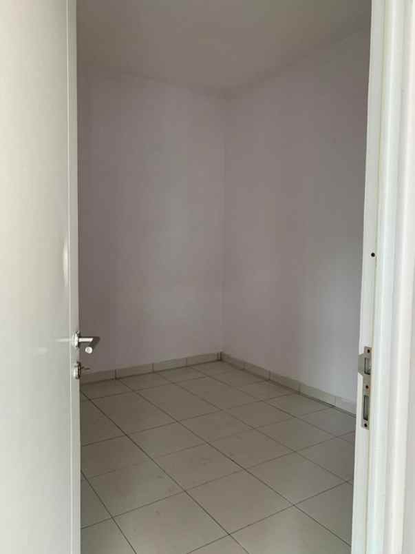 dijual rumah talaga bestari tangerang