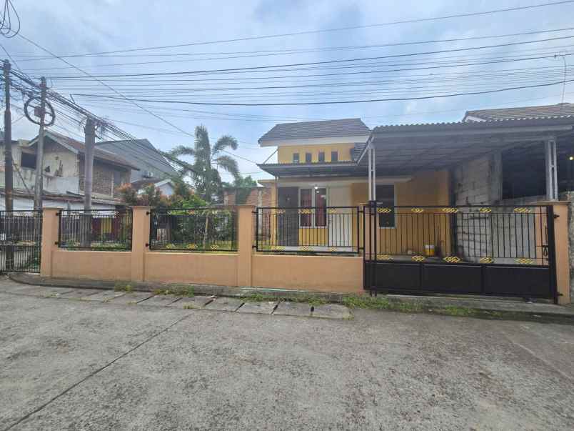 dijual rumah talaga bestari tangerang