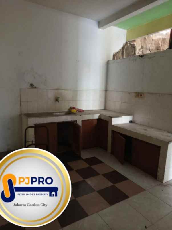 dijual rumah taman harapan baru