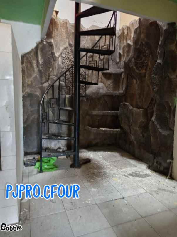 dijual rumah taman harapan baru