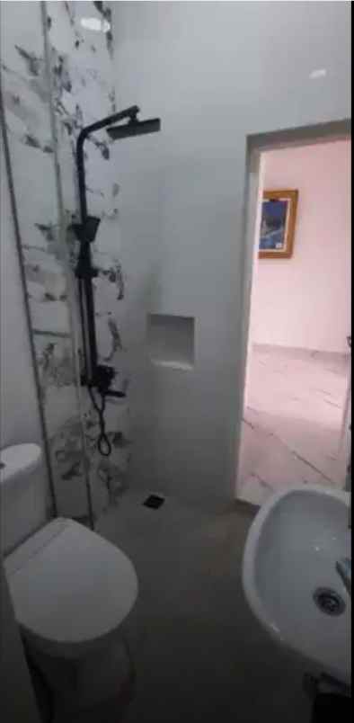 dijual rumah taman permata cikunir