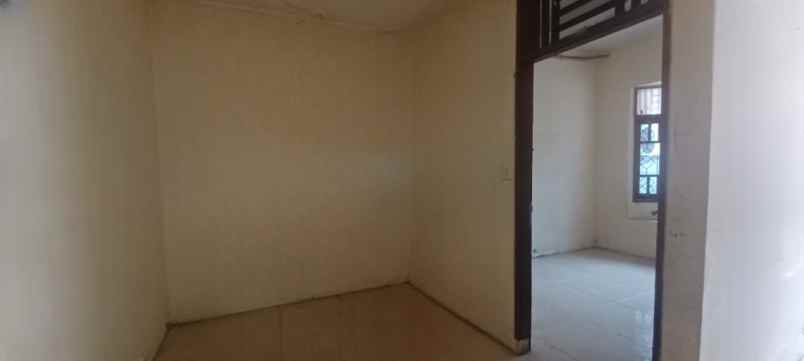 dijual rumah taman pulogebang cakung